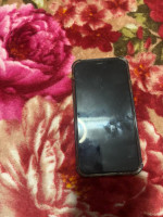 Selling iphone 11