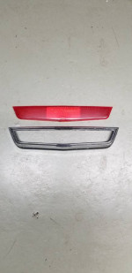 1968 - 1969 Ranchero / Galaxie :  rear side reflector bezel and lens