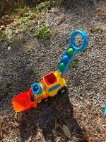 3 V-TECH TOYS