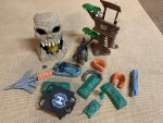 Army toys & battle ship