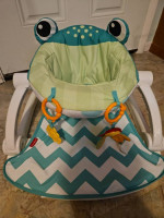 Fisher-Price Sit-Me-Up Floor Seat Portable Infant Chair with 2 Toys, C