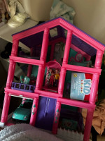 Girl toys al new need gone asap l