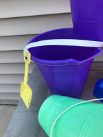 Sand Pails Beach Buckets Toys w/Shovels Set of 4