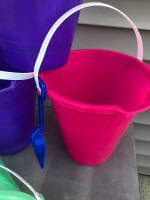 Sand Pails Beach Buckets Toys w/Shovels Set of 4
