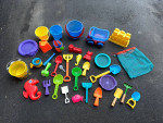 HUGE LOT OF KIDS SAND BEACH TOYS: BUCKETS, MOLDS, SHOVELS, RAKES