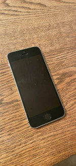 Used iPhone SE