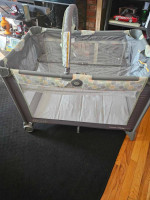 Graco pack n play on the go playard