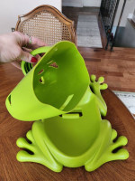 BOON Bathtime Froggy Bath Toy Storage Container w/ Optional Wall Mount & Easy Tu