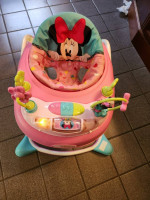 Minnie Mouse WALKER- LIKE NEW