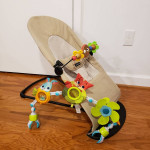 Baby Bjorn Bouncer Balance Soft In Khaki / Beige With Two Toy Bars