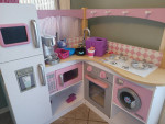 Play Kitchen