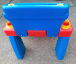 CHALKBOARD DESK WITH ATTACHED BENCH FOR TODDLER-PRESCHOOLER, EUC