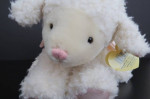 Heavenly Moments Musical Lamb "Jesus Loves Me" Baby NEW MINT NWT