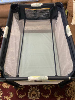 Graco Pack N Play on the go Playard with Mattress & Full Size Bassinet