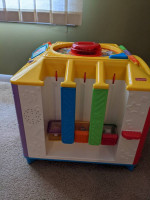 kids toys Fisher-Price Incrediblock activity center, w/extra blocks