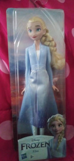 Disney Frozen Elsa 12" doll! New in box.