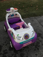 Disney doc McStuffins ride on toy new $180 needs a charger I’m asking