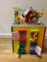 Battat Wooden Activity Cube – Discovery Farm Animals Activity Center