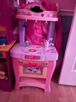 Interactive baby to toddler lot