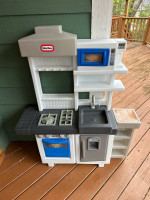 Little Tikes toy kitchen