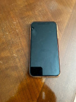 iPhone XR RED 128GB Unlocked