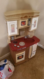 Kid's Kitchen