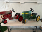 1950's pedal tractor