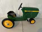 1950's pedal tractor