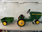 1950's pedal tractor