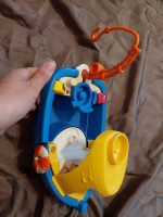 2002 vintage Fisher-Price Little People Boat