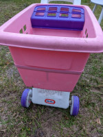 Little Tikes shopping cart