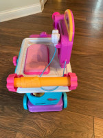 Doc McStuffins Toy Hospital Cart