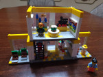 Lego #40574, Creator Lego Brand Store, Like New