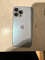 Two Iphone 13 Pro Maxs