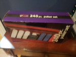 NEW 240 PIECE CASINO QUALITY POKER CHIP SET