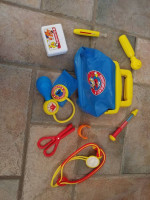 1998 Sesame Street Elmo Doctor's Kit Plastic Bag & Accessories