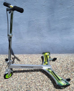 RAZOR POWERWING DLX DRIFTING SCOOTER w/ Adj. HANDLEBAR & FRONT BRAKE