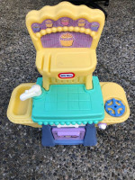 *** Little Tikes Kitchen Play Set ***