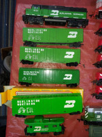 HO large 7 engine Burlington Northern trains