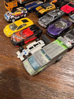 16 Cars/Trucks