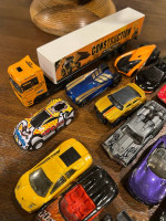 16 Cars/Trucks