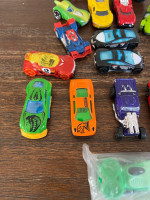 18 Toy Cars/Trucks