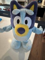 Dancing Bluey