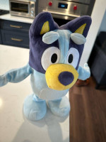 Dancing Bluey