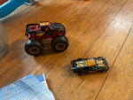 Hot Wheels Monster Trucks Scorpion Racetrack