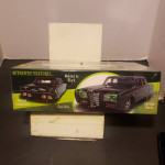 The Green Hornet Black Beauty Black Polar Lights 1:32 Scale Model New