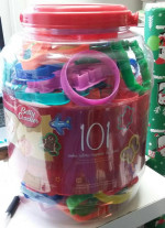 Betty Crocker 101 cookie cutters for Playdoh