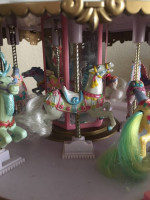 COLLECTIBLE HORSE CAROUSEL