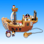 FGTeev Raptain Hook’s Sea Wagon Sing Along Playset w/Rare Gold Raptain