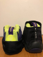 Nike zip up shoes